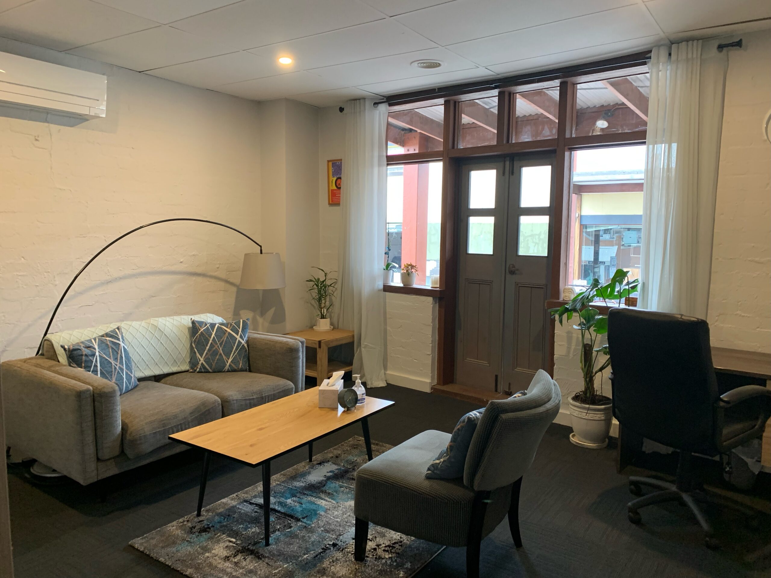 Room 2 — Sky Suite